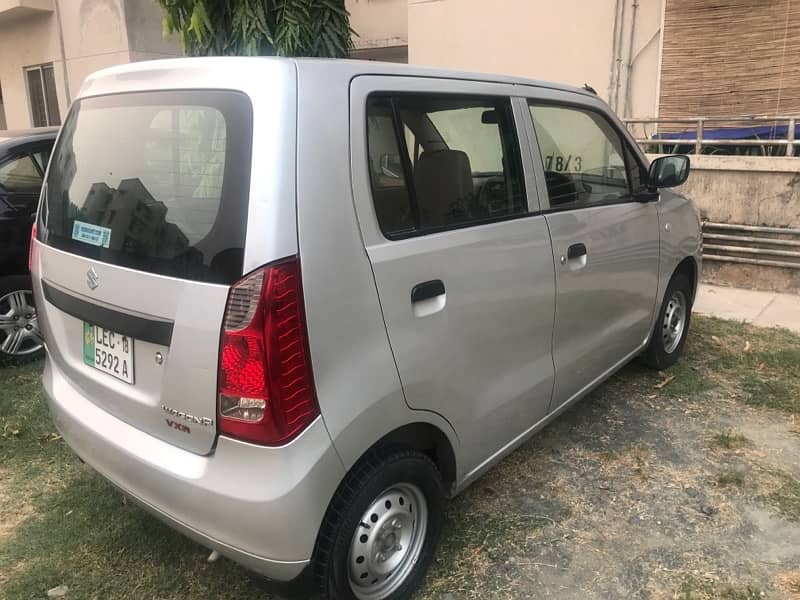 Suzuki Wagon R 2018 3