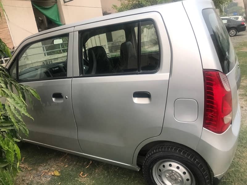 Suzuki Wagon R 2018 6