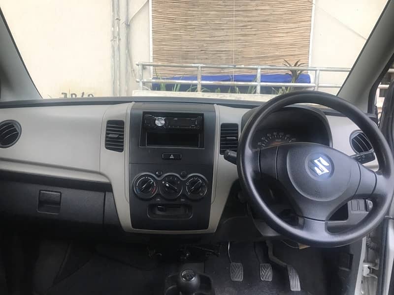 Suzuki Wagon R 2018 14