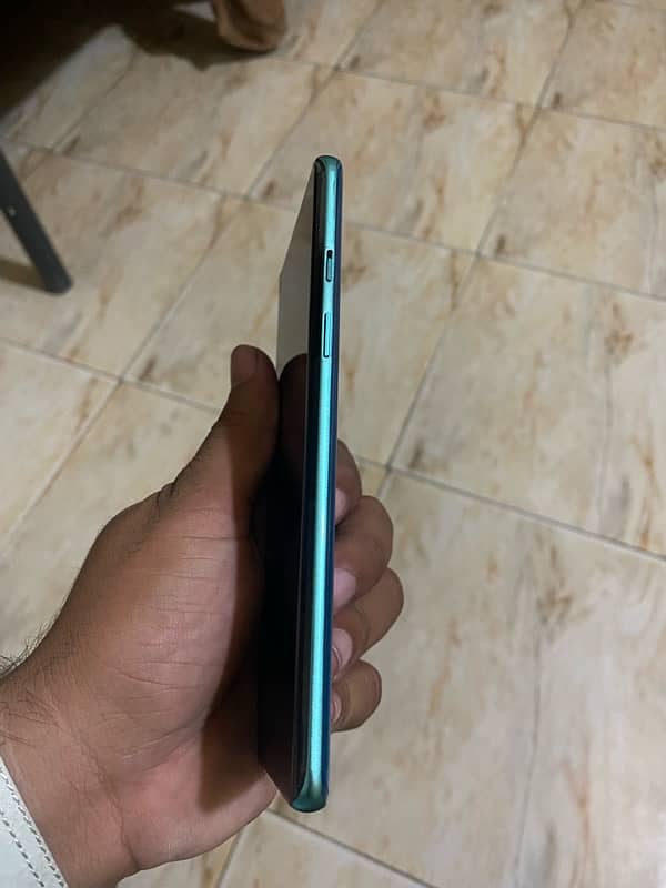 oneplus 8 8/128Gb lush condition 6