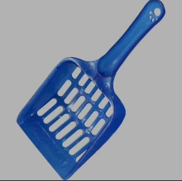 Cat litter tray with spatula 1