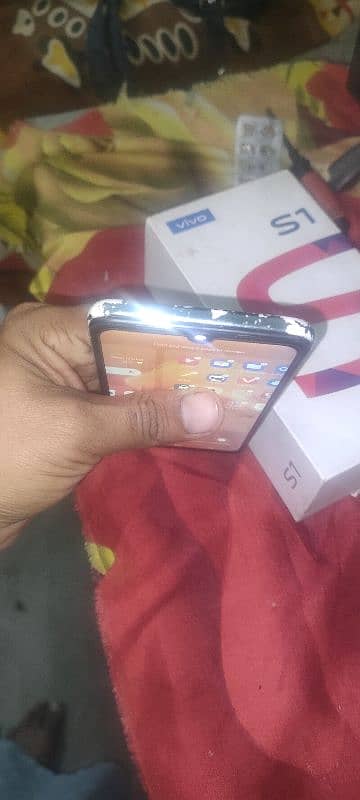 Vivo s1 pta aprove 4gb 128 GB 2