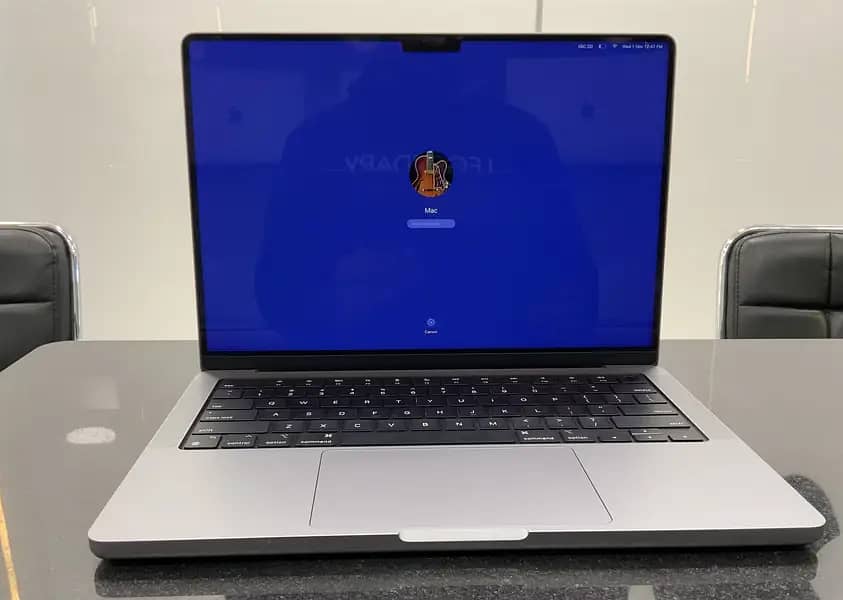 MacBook Pro 2021 M1 Pro Chip Open Box 0