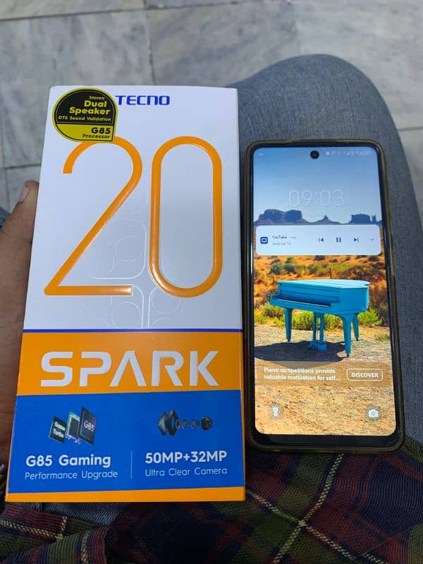 Tecno Spark 20 (8+8/256). . Condition 10/10 0