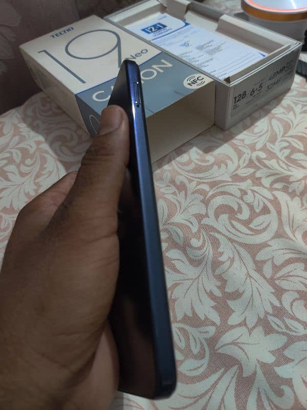 Tecno camon 19 neo 6/128. need cash 3