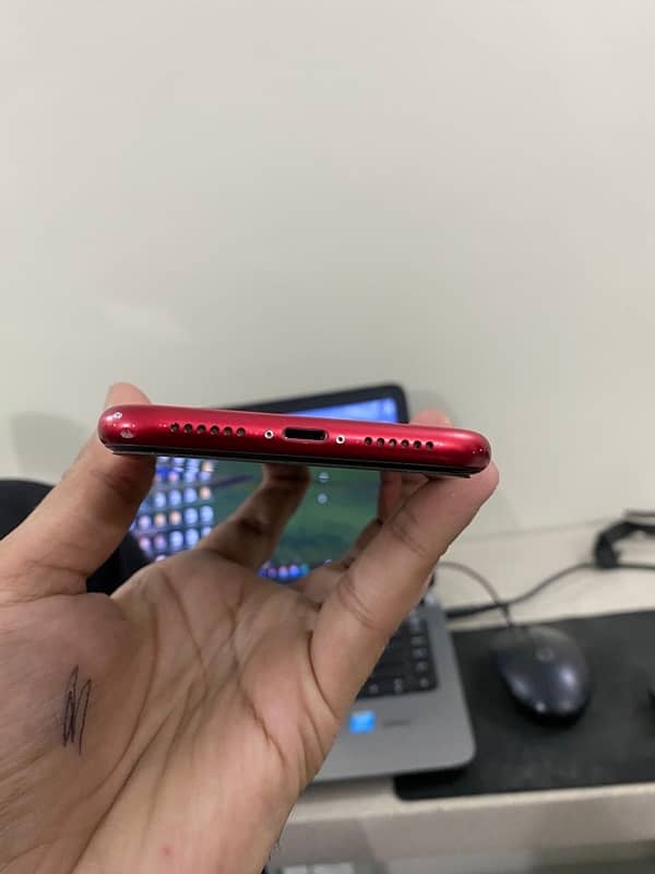 iPhone 11 Jv 64gb Red Color 2