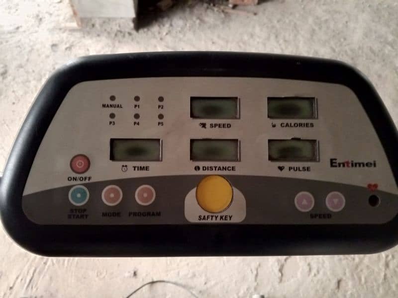 Treadmill 3