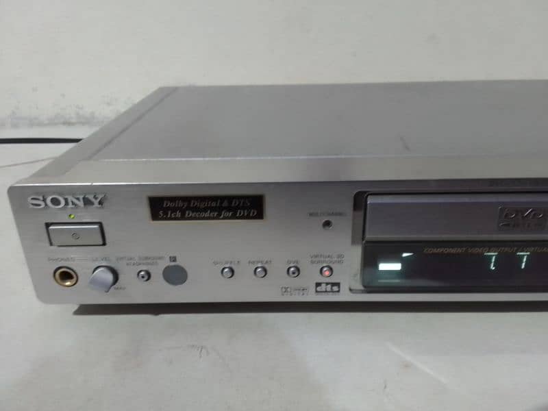 Sony 5.1 DVD Player 6