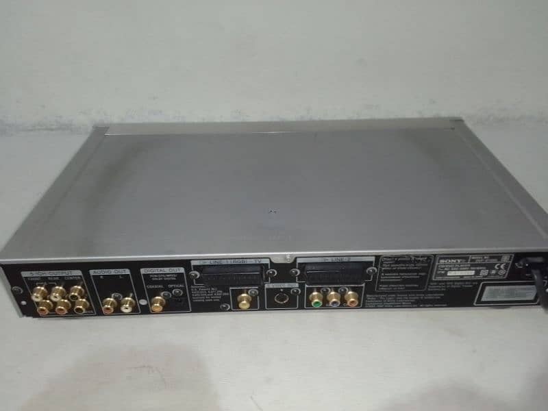 Sony 5.1 DVD Player 11