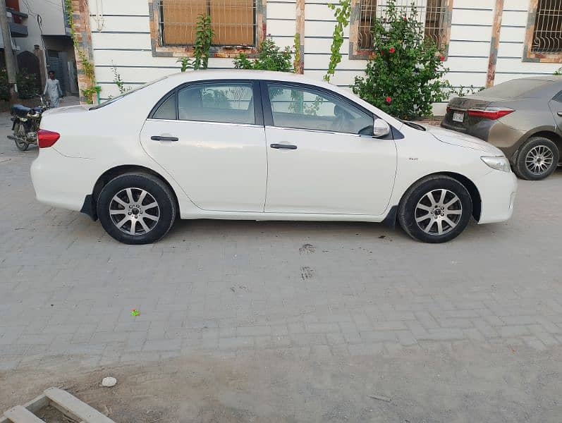 Toyota Corolla XLI 2014 1