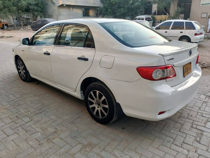 Toyota Corolla XLI 2014 4