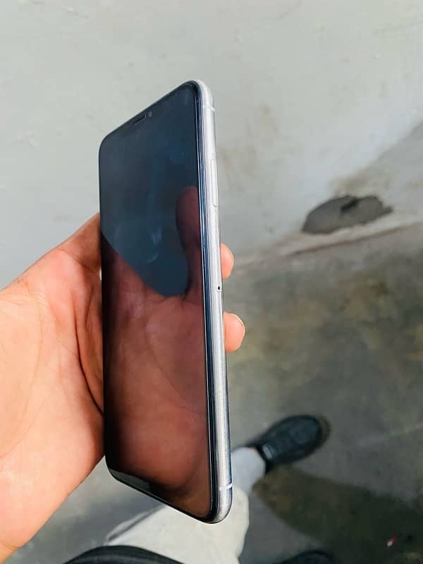 iPhone xsmax 256gb 4month sim working 2