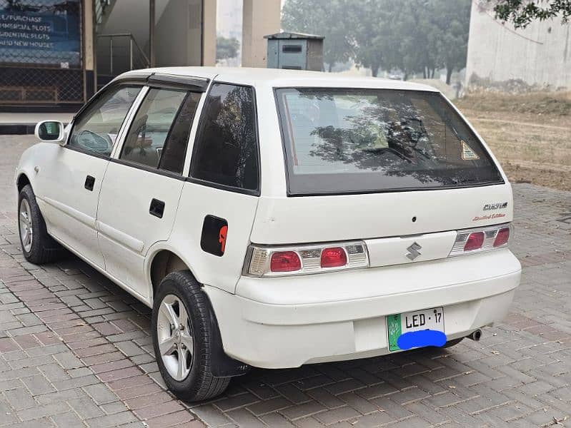 Suzuki Cultus VXL 2017 3