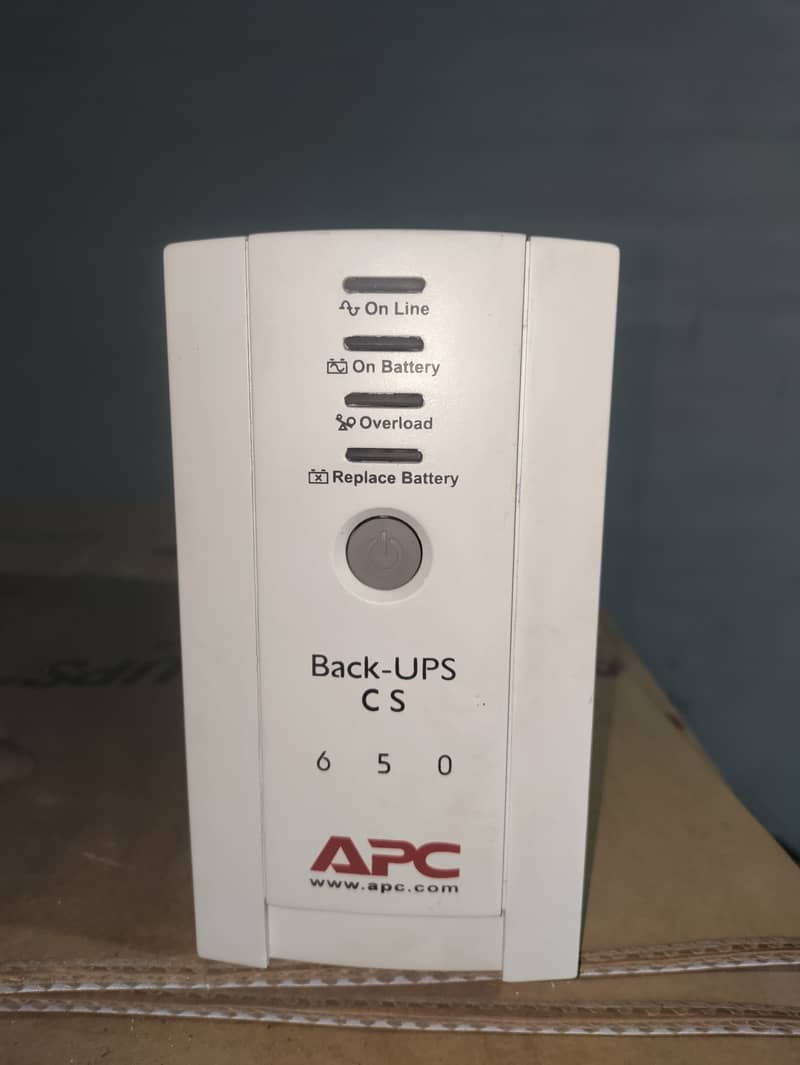 Brand : APC       Model : CS650 0