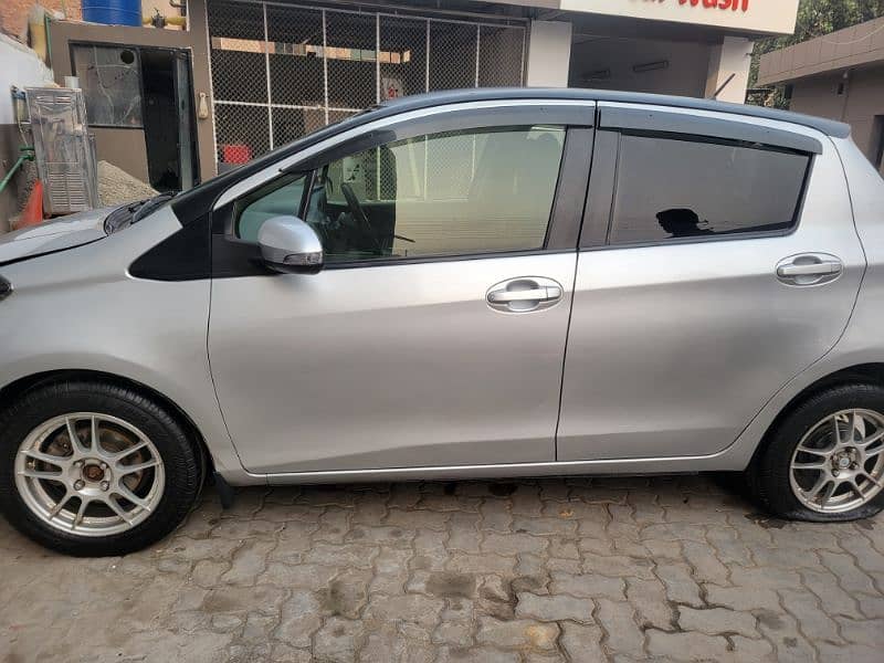 Toyota Vitz 2016 2