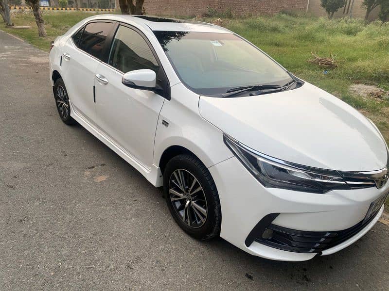 Toyota Altis Grande 2019 1