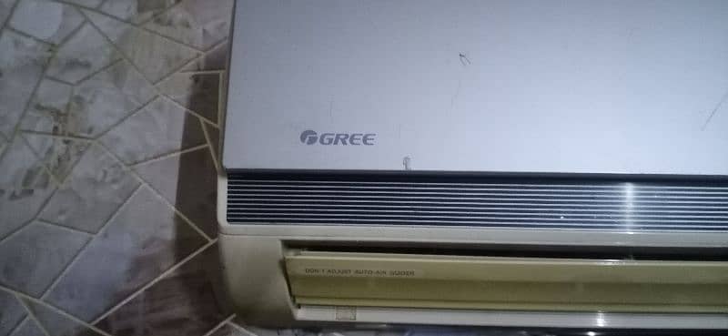 Gree ac 1.0 ton for sale 1