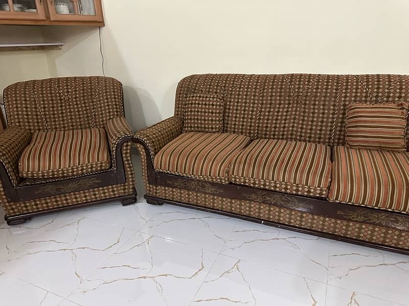 solid wooden  5 seater sofa set 0