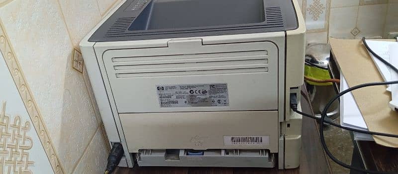 hp Laser jet p2015 1