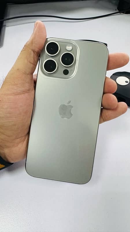 Iphone 15 pro max PTA approve 4