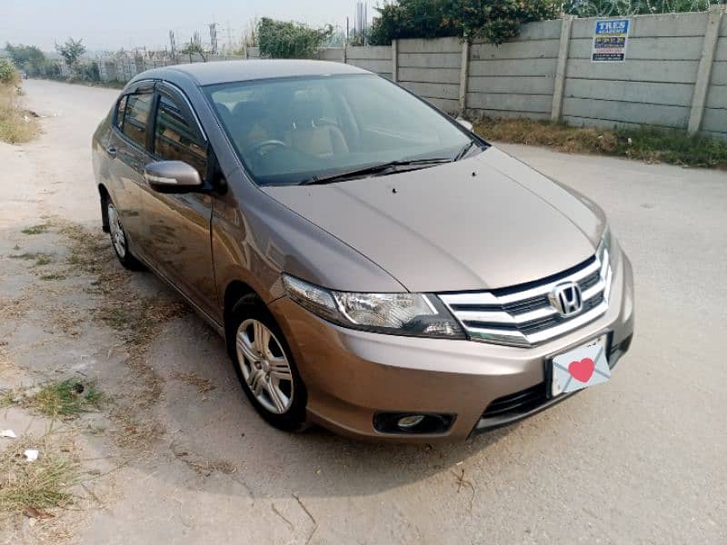 Honda City IVTEC 2015 Immaculate Condition 1