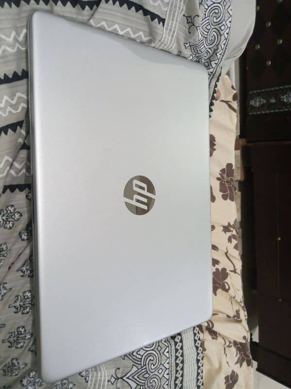 HP core i3 11th generation 4GB Ram 2