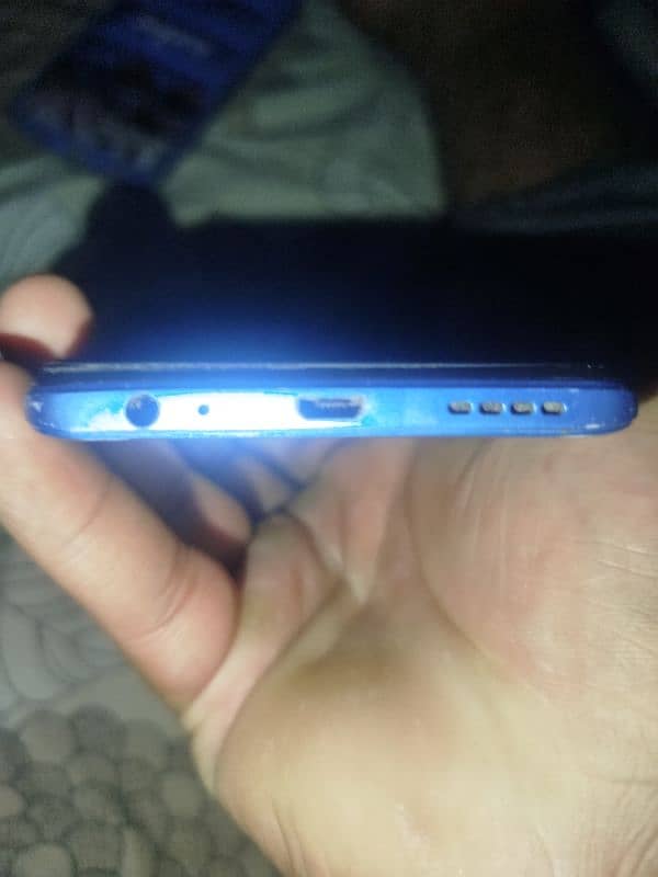 vivo y15s 3