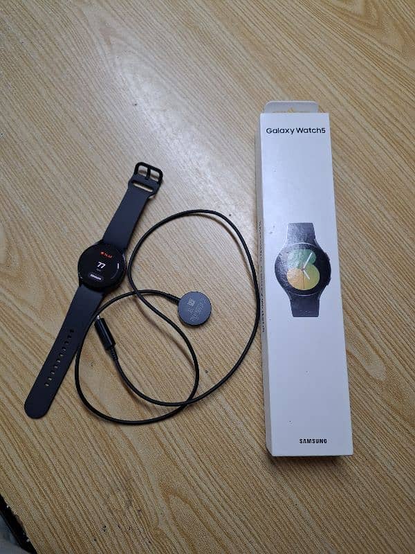 samsung Galaxy Watch 5 Brand new just opened box 3