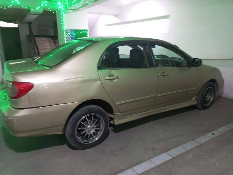 Toyota Corolla Altis 2002 3