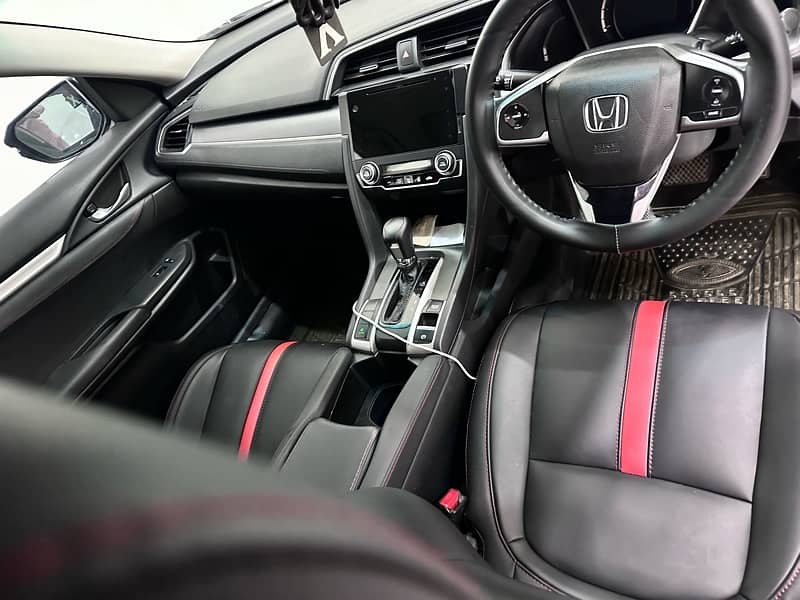 Honda Civic ug 1.8 2018 Already bank leased 1