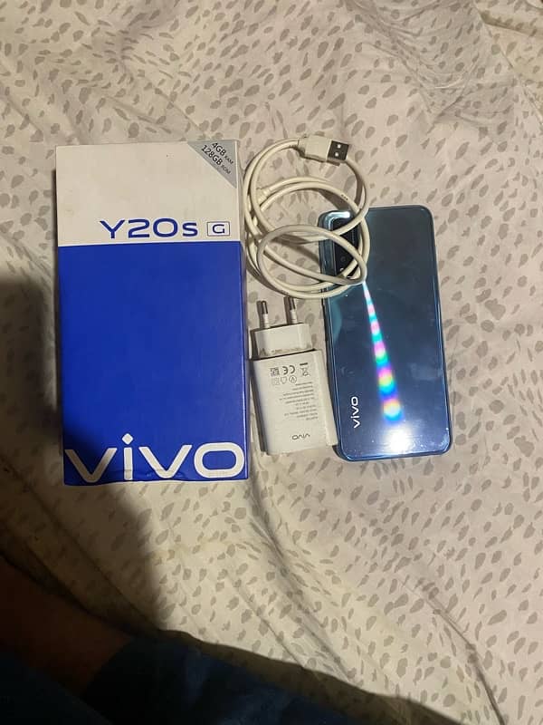 vivo y20s  4  128  all ok full box 1