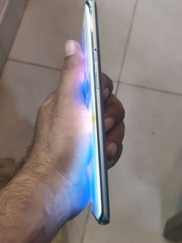 OnePlus 8 pro. . 12gb 256gb 4