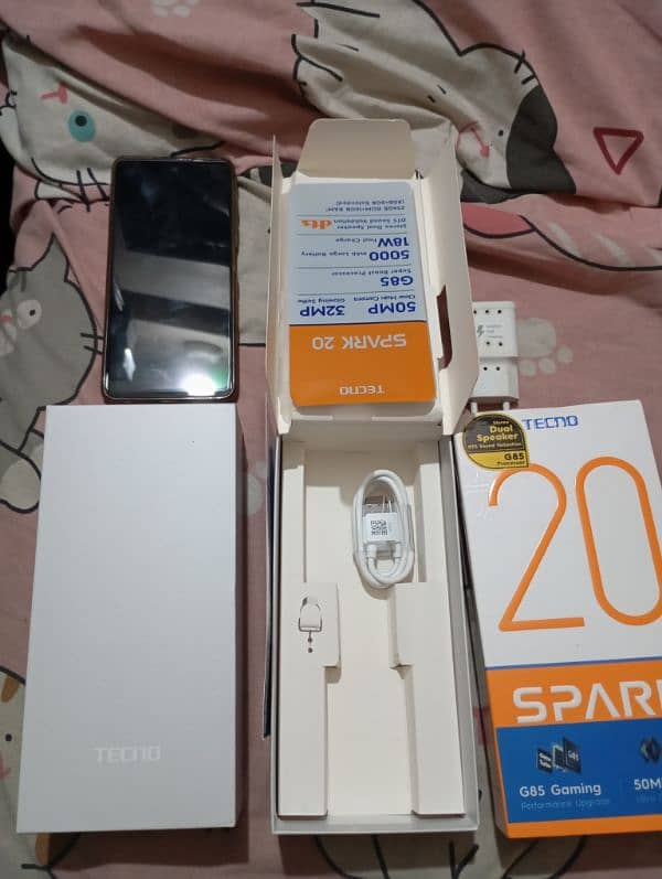 Tecno Spark 20  Ram 8GB Rom 256GB 8/256 6