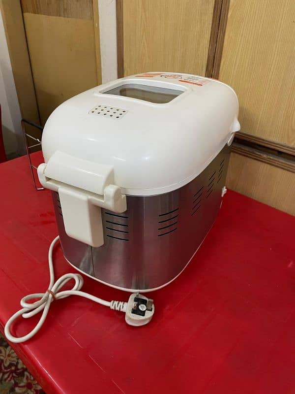 Imetec Automatic Bread Maker / Dough Maker 2