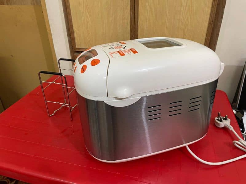 Imetec Automatic Bread Maker / Dough Maker 7