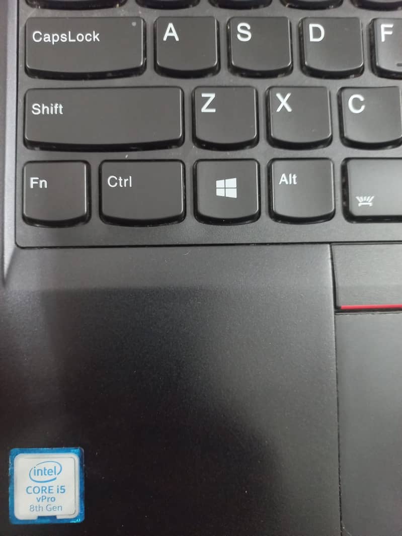 Lenovo ThinkPad T480s 3