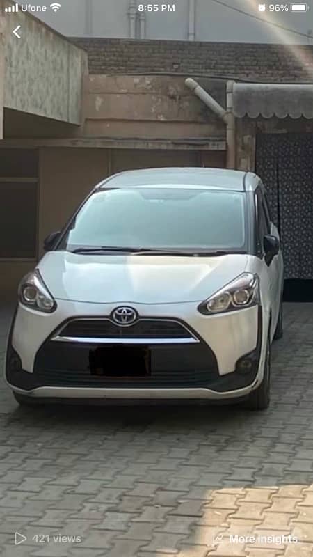 Toyota Sienta 2015 good condition with black interior 7 seater 0