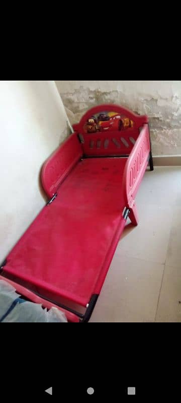 kids bed 1