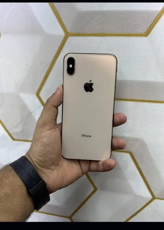 iPhone XS 0