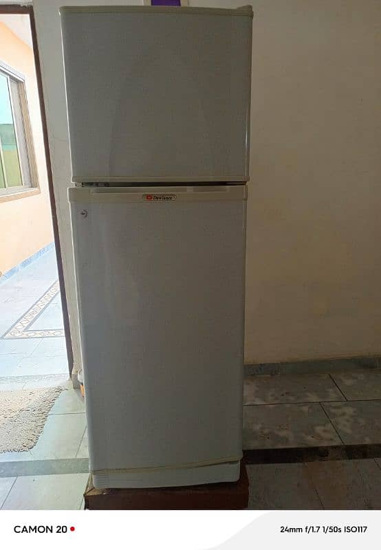 dawalance fridge small 0