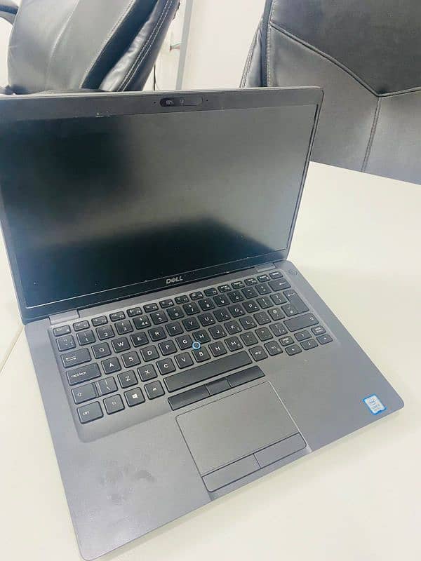 New condition laptop Core i5 ( 8th generation ) 5