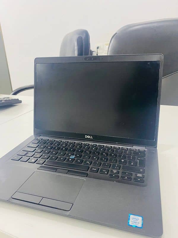 New condition laptop Core i5 ( 8th generation ) 6