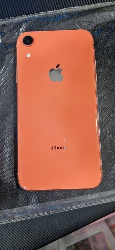 iphone XR pink colour back camera damage panel change original battery 0