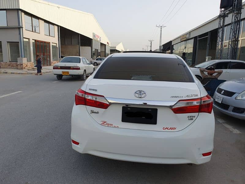 Toyota Corolla Altis 2017 1