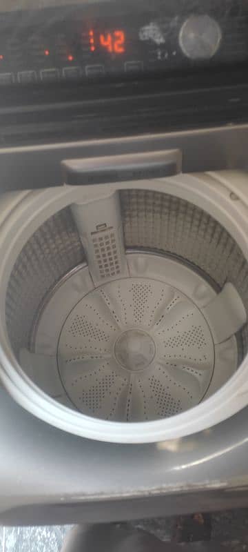 Haier Auto Matic washing machine 7