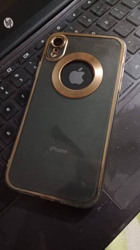 iPhone XR 7