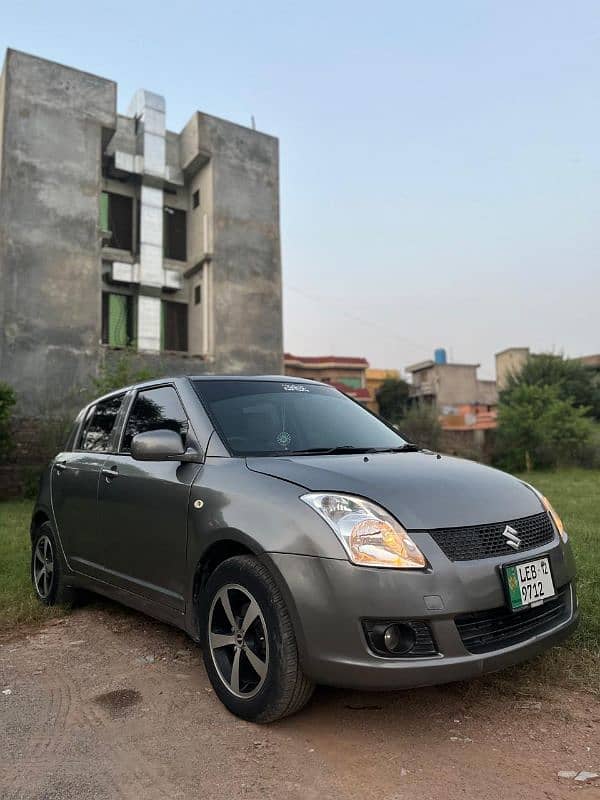 Suzuki Swift 2012 1