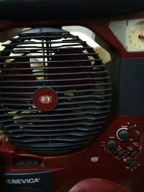 Philips Tape record, Emergency light with fan FM Radio 8