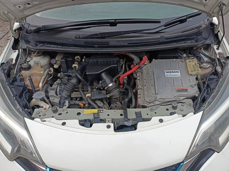 Nissan Note E Power Medalist 2016 6