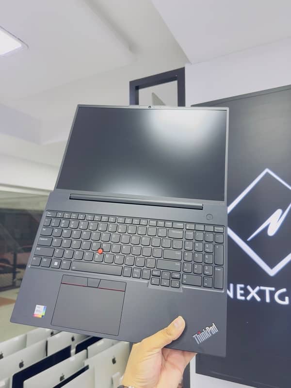 Lenovo Thinkpad E16 6